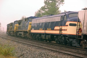 L&N E8 on CSX Q645  10/8/08  Chuck Hinrichs