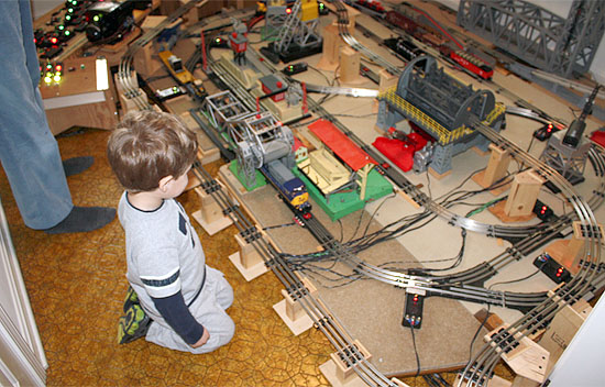Lionel Trains Christmas Layouts Christmas lionel layout